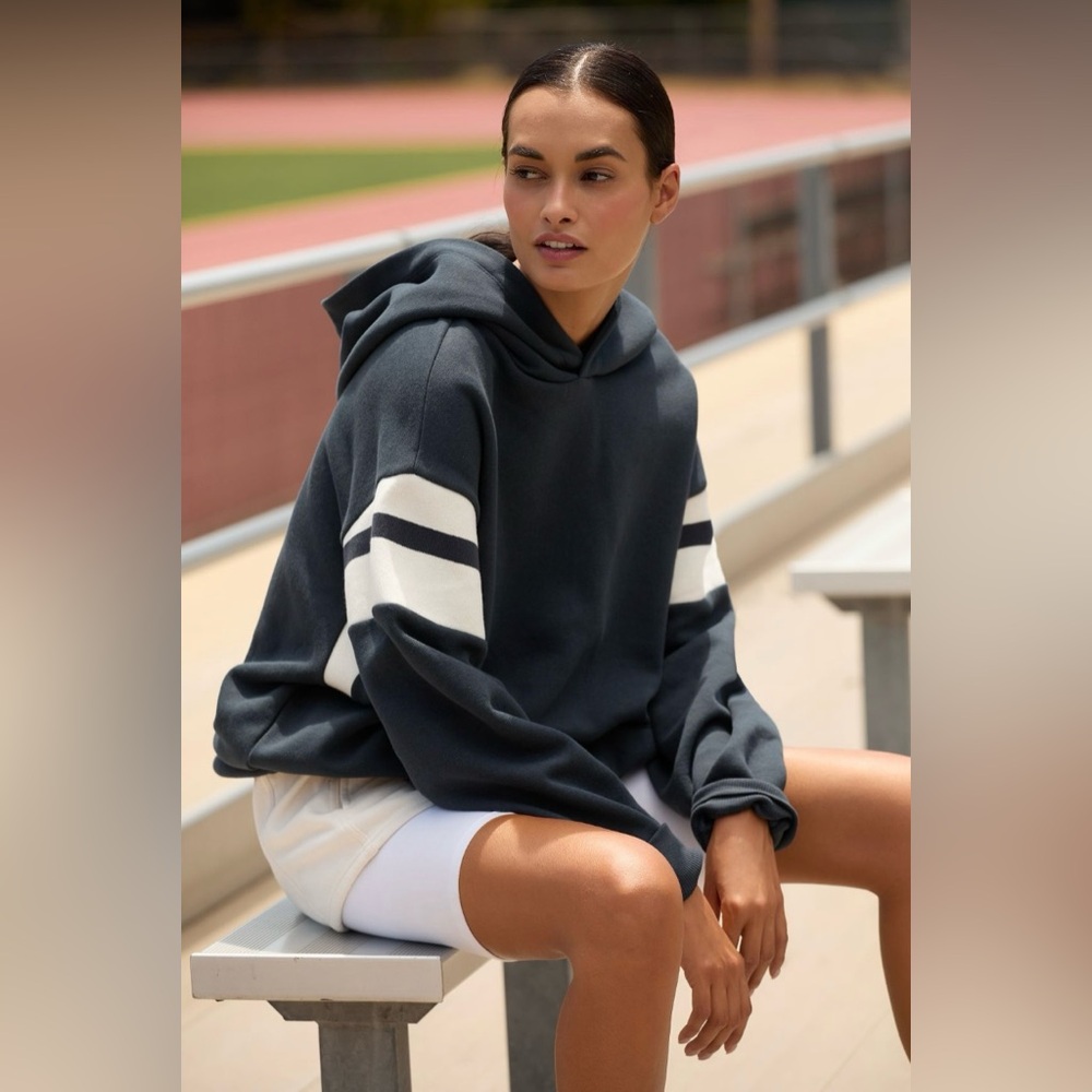 Daily Practice Pullover Sweatshirt - Size XXS (Runs Oversized)
